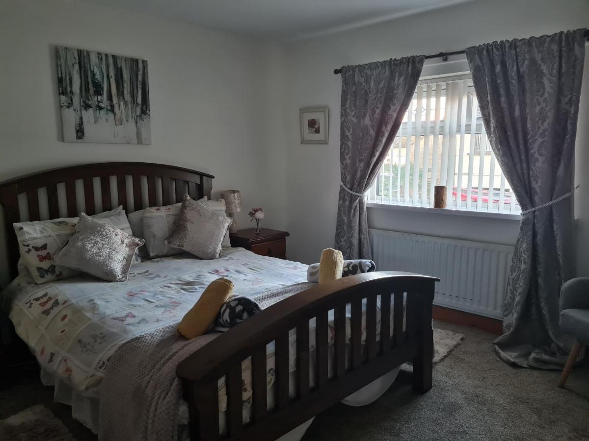 Comfy Quiet Town House Strabane Exterior photo